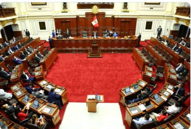 Mirada política en 360°